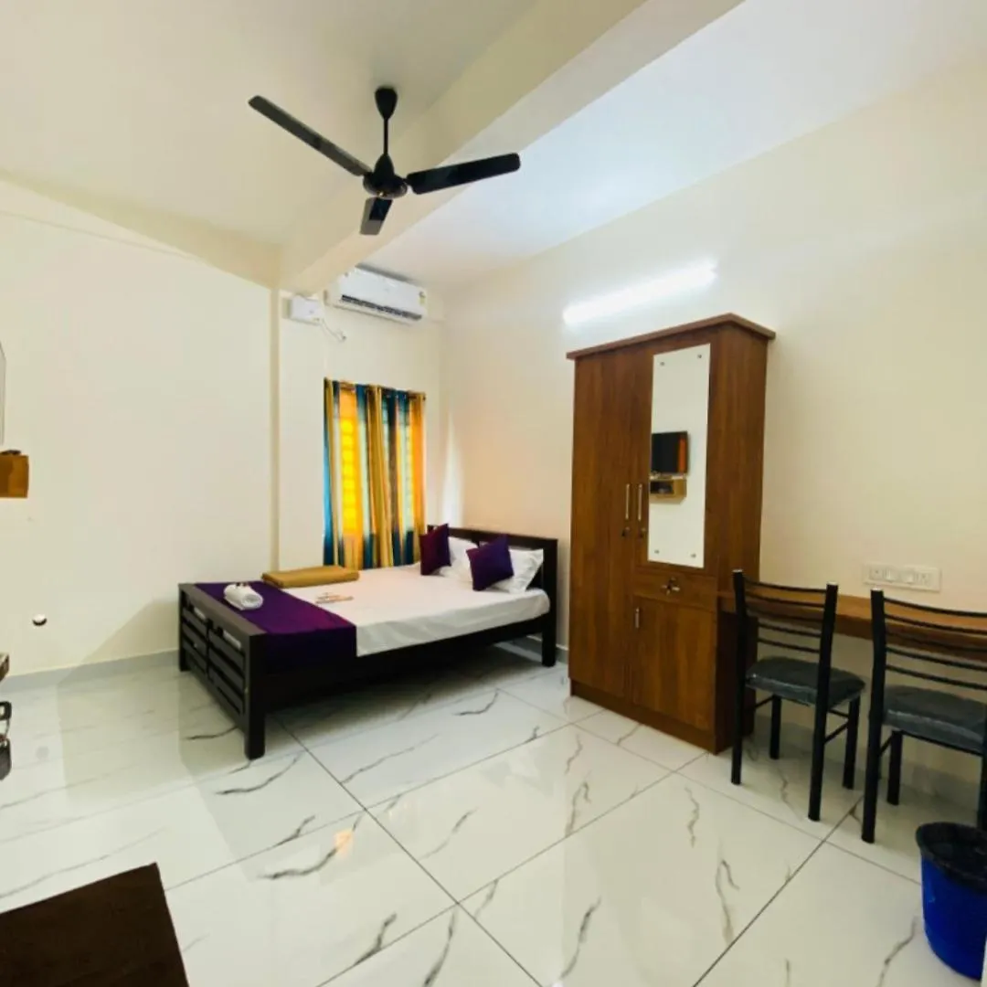 Hisham Residency Anex Διαμέρισμα Kochi